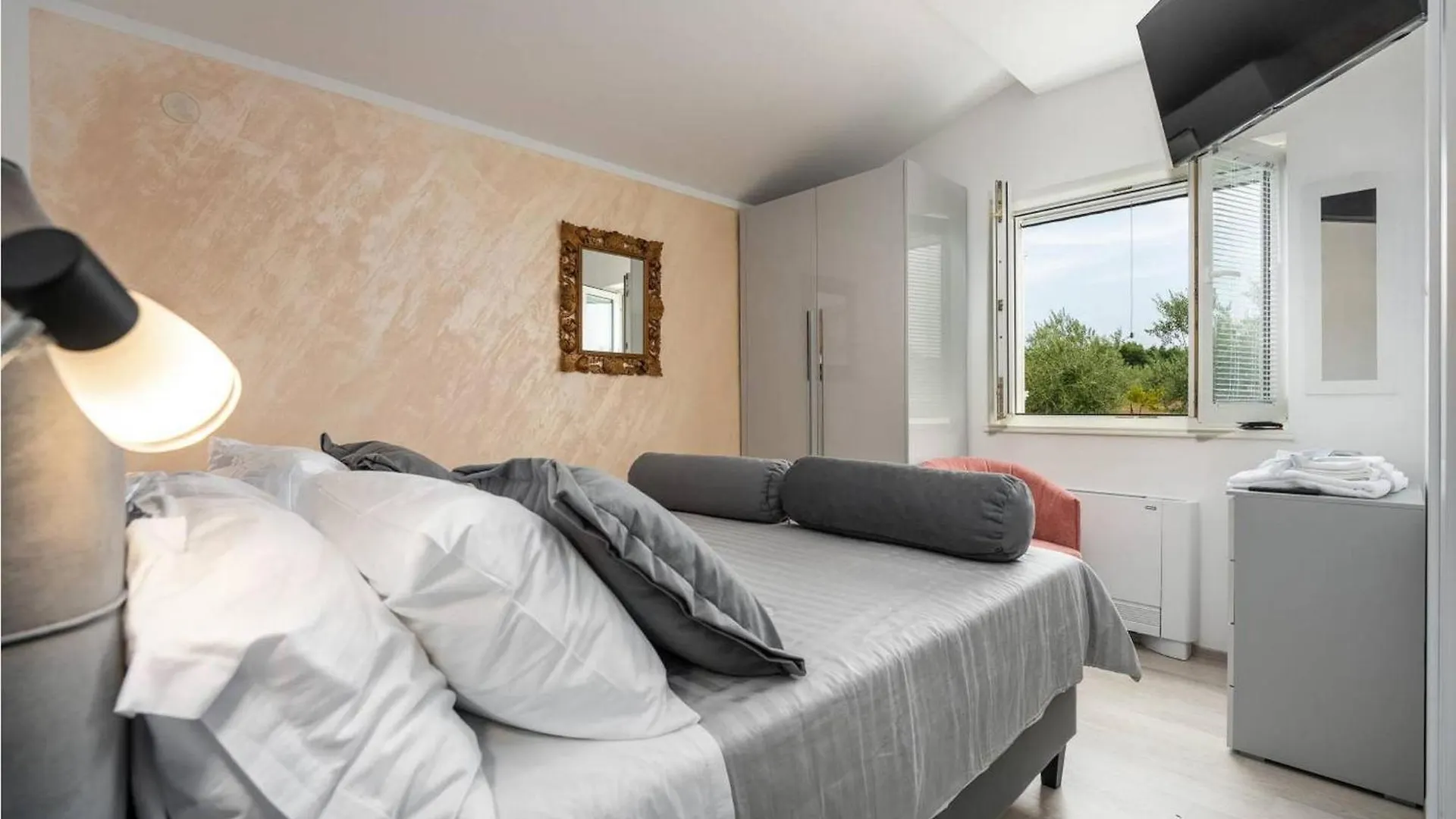 Villa Fortuna Visnjan Porec 0*,  Croatia